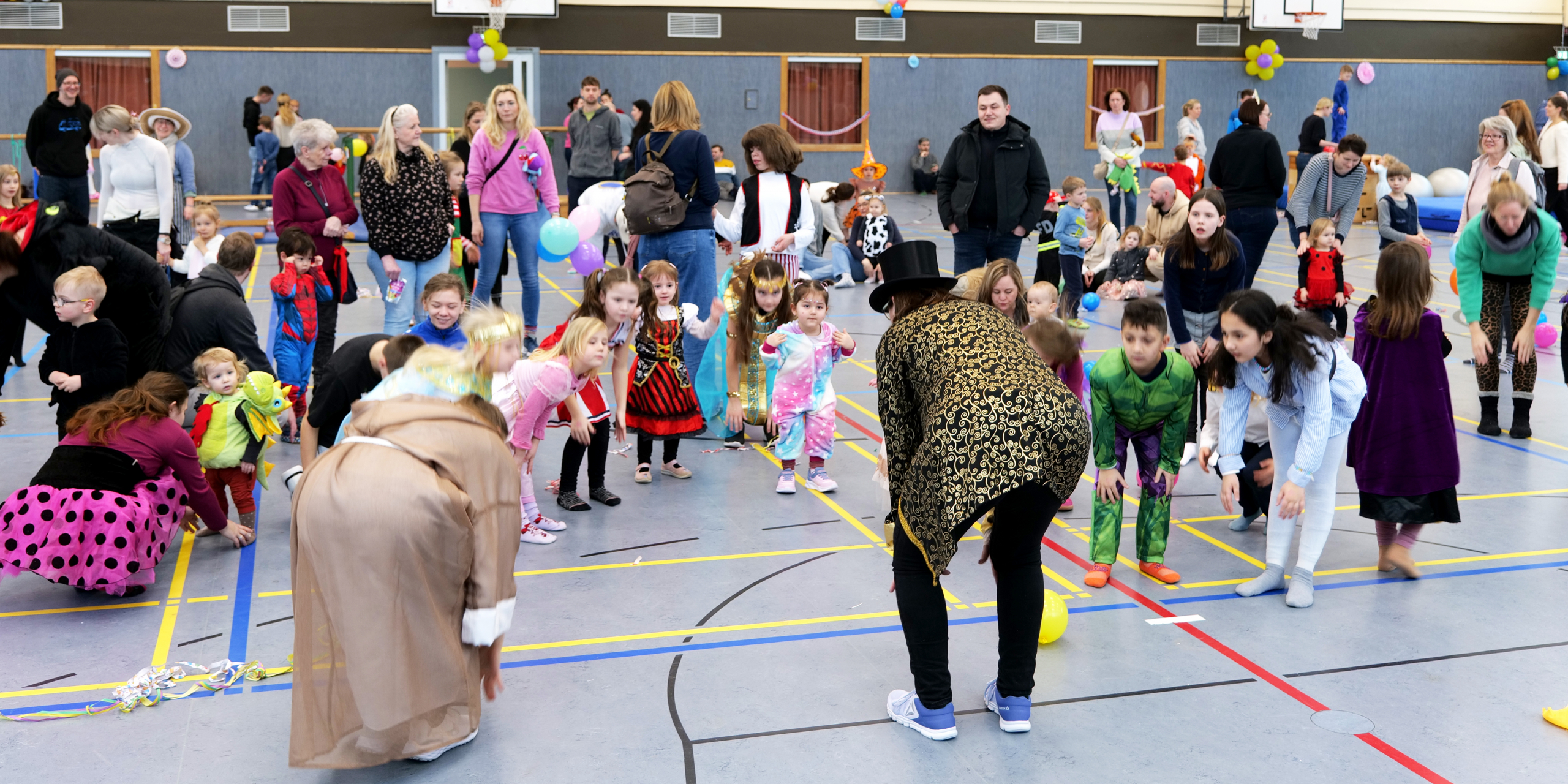 BW96_Turnen_Kinderfasching_260214_13